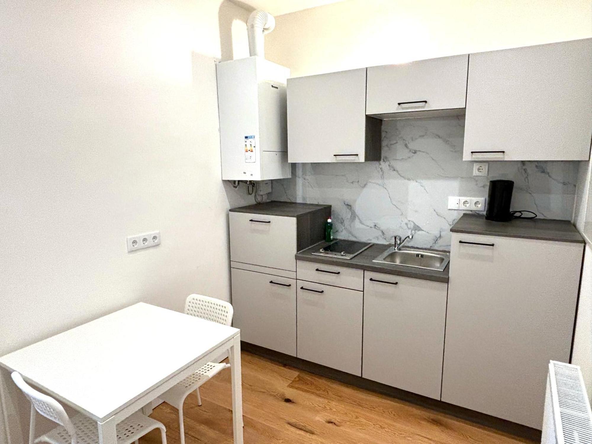 וינה Traumhafte Wohnung Fuer 2, Walk In Dusche, Extra Kueche, Nespresso, Zentral מראה חיצוני תמונה
