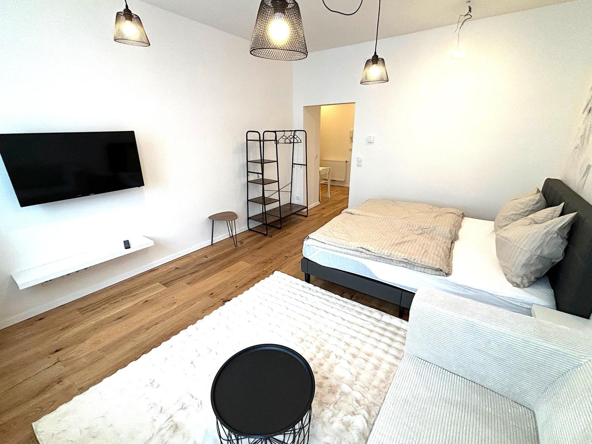 וינה Traumhafte Wohnung Fuer 2, Walk In Dusche, Extra Kueche, Nespresso, Zentral מראה חיצוני תמונה